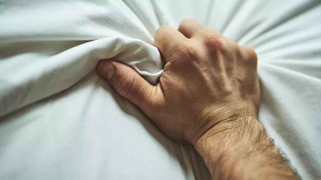 10 Fakten über Masturbation: Einen Fehler dürft ihr bei der Selbstbefriedigung nicht machen!