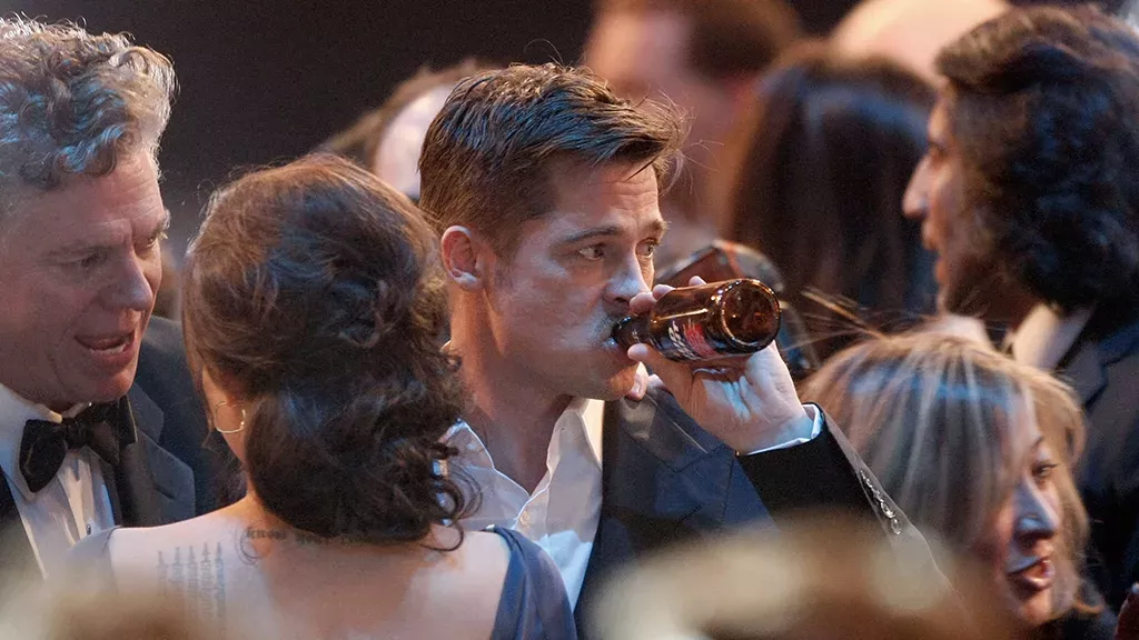 Brad Pitt gesteht Alkoholproblem