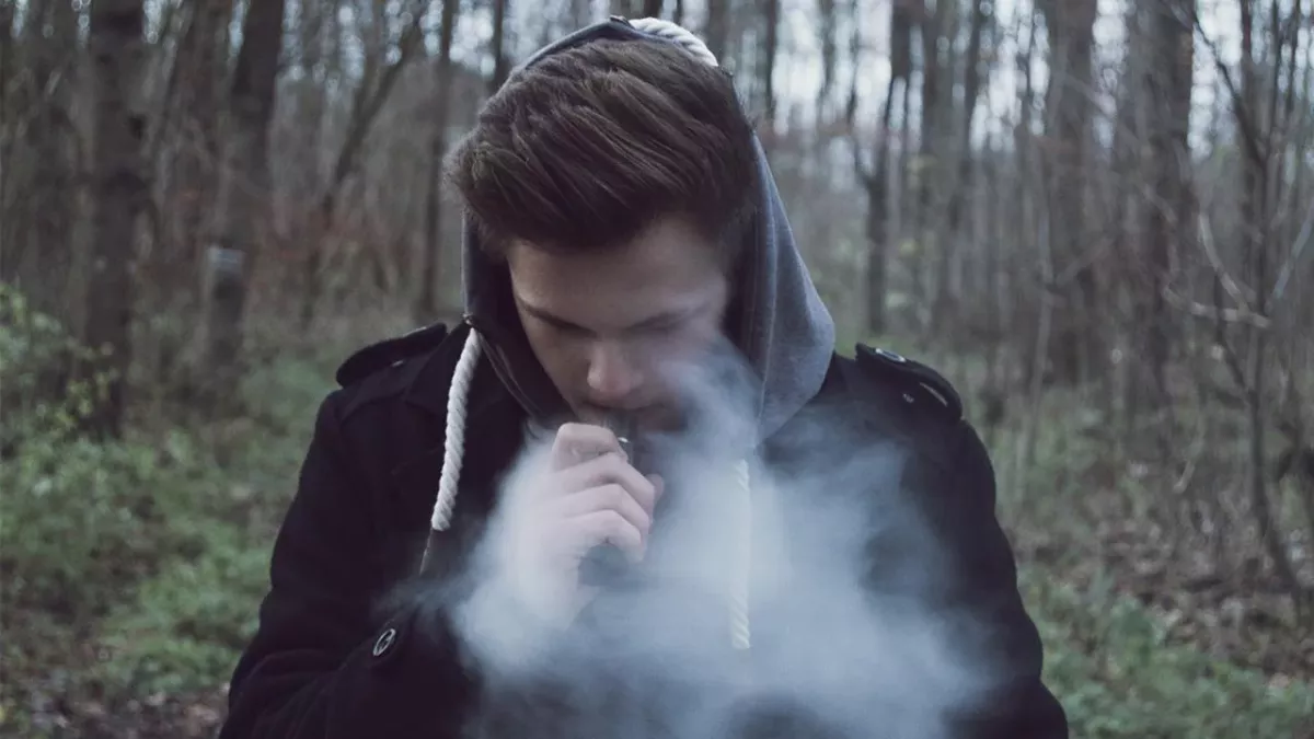 18-Jähriger dampft jeden zweiten Tag einen Pod, dann sieht seine Lunge so aus