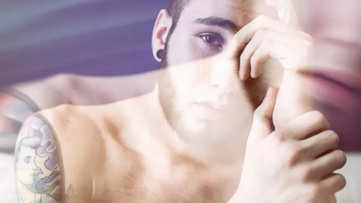 Mann bereut sein Tattoo