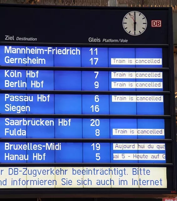 Bahnstreik, Fahrgastrechte, Geld zurück, Bahnchaos, Entschädigung, Erstattung
