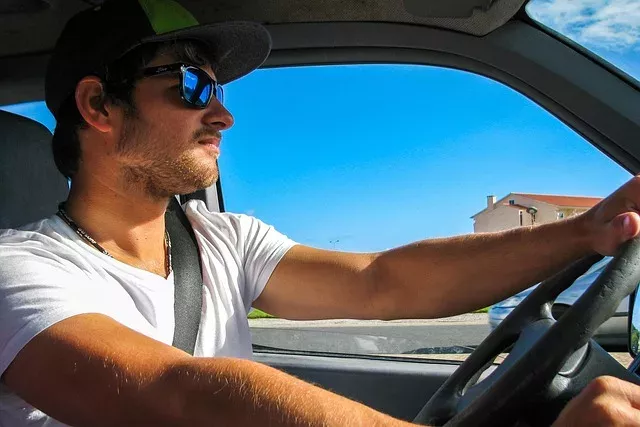 Mit diesen Tipps gelingt die entspannte Sommerfahrt mit dem Auto