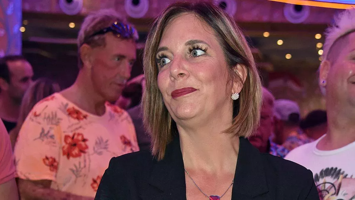 Danni Bücher will Faneteria schließen!