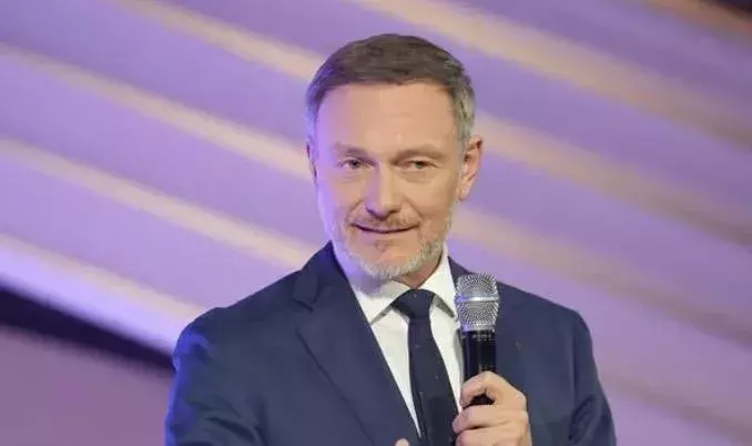 „Mit Kind kommt Familie zuerst“: Christian Lindner über Stress, Glück und neue Prioritäten
