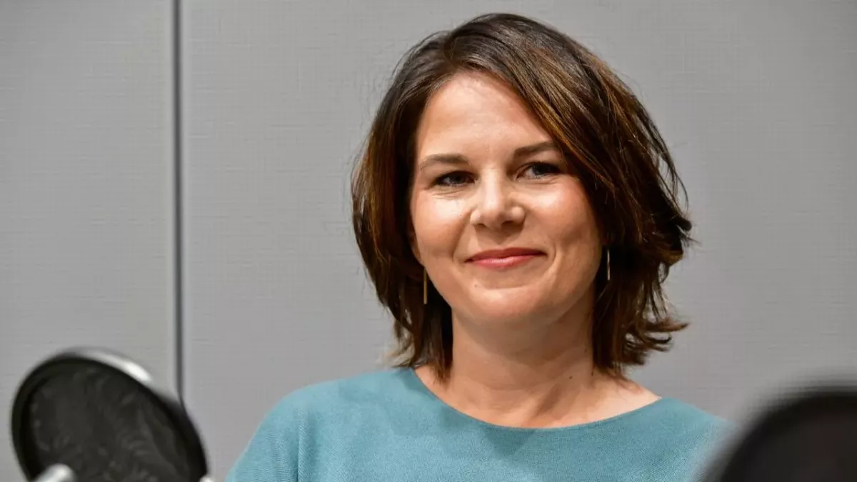 Annalena Baerbocks Kleidung – Die Botschaft dahinter