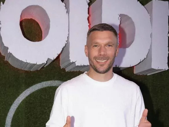 Lukas Podolski: Ehekrise mit Monika! Doku enthüllt Trennung