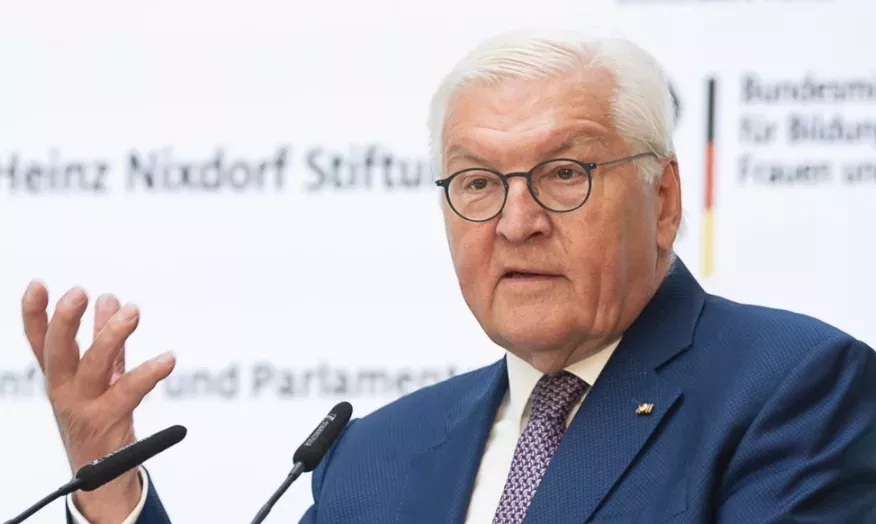 Lassen Sie uns den transatlantischen Austausch weiter fördern – so gratuliert Steinmeier Donald Trump