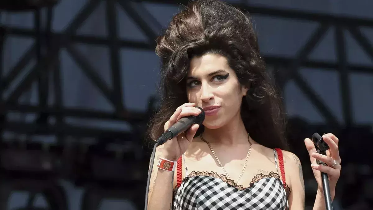 Kurz vor ihrem Tod: Amy Winehouse wollte 10-Jährige adoptieren