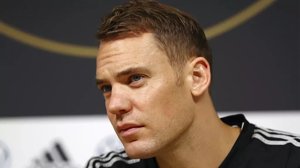 Manuel Neuer muss vielleicht tief in die Tasche greifen