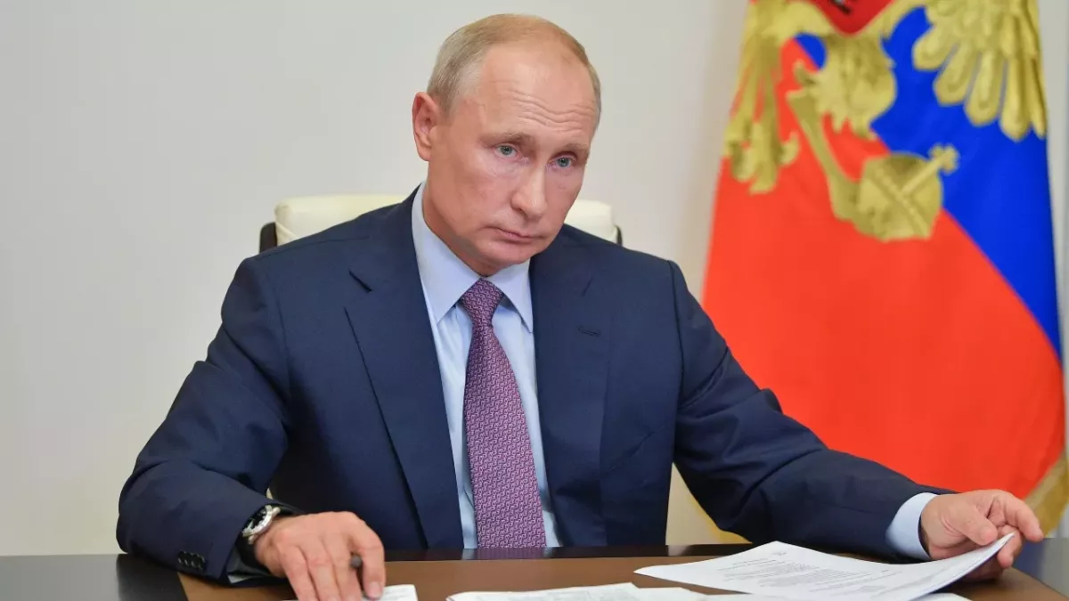 Rückzug aus dem Kreml: Putin verlässt Moskau