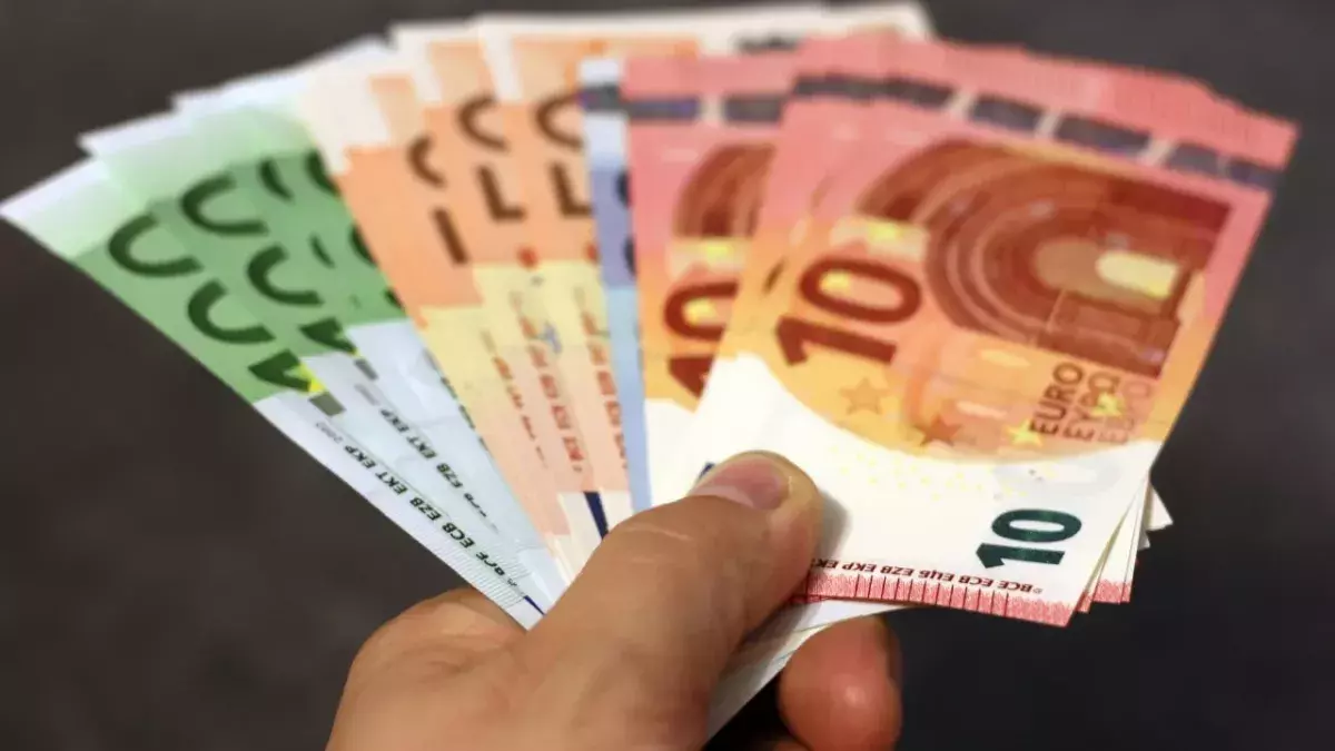 1.200 Euro im Monat als BGE!