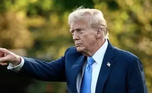 Donald Trump provoziert mit neuer Weltkarte auf Truth Social