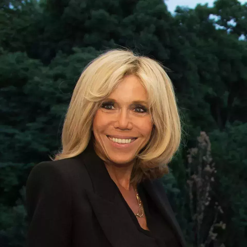 „Ich sah die Dunkelheit der Welt“ – Brigitte Macron ganz unverstellt