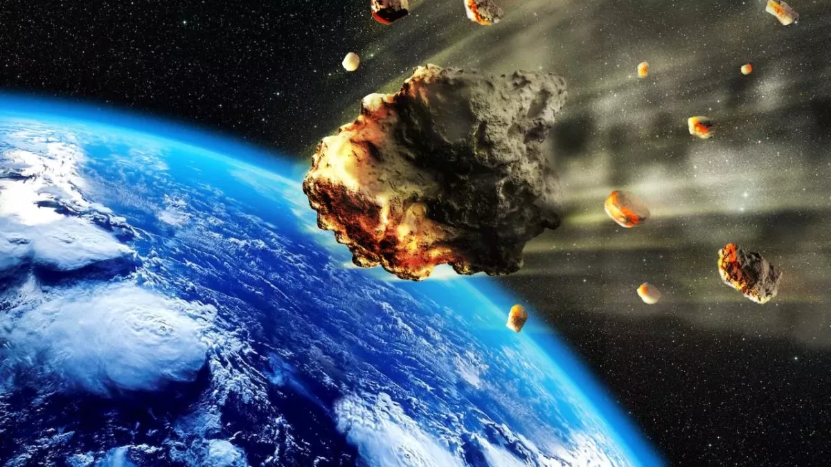 Asteroid rast auf die Erde zu