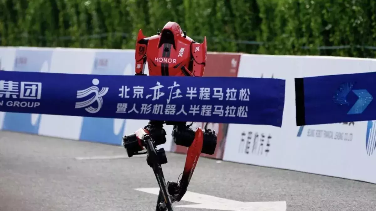 „Roboter laufen den Menschen erstmals davon“ Halbmarathon in Peking überrascht alle