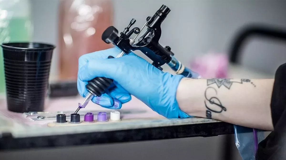 Tattoo-Tinte soll gefährlich sein