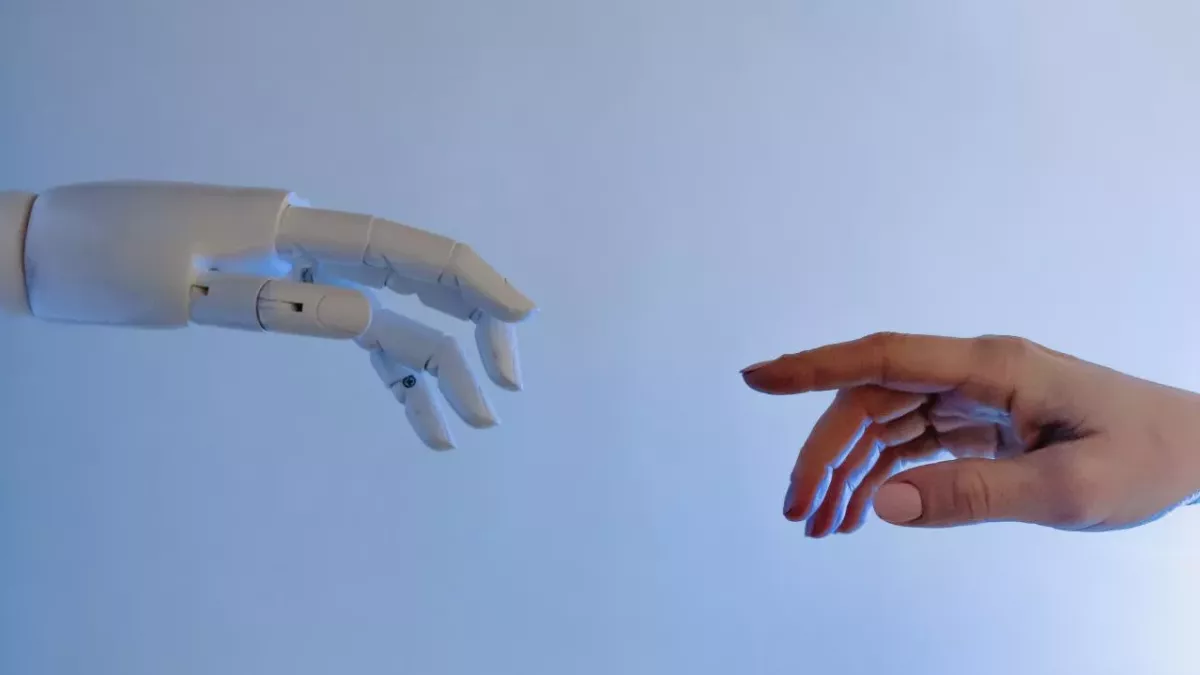 Roboter können fühlen: Forscher:innen schaffen unglaublichen Durchbruch