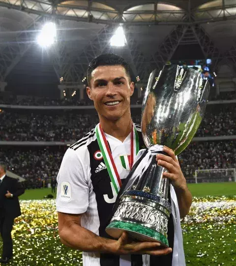 Der moderne Cristiano Ronaldo im Trikot von Juventus Turin (Foto: Getty Images)