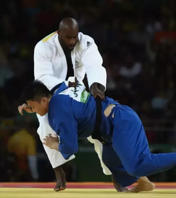 3. Judo zwischen 800 und 1000 Kalorien pro Stunde