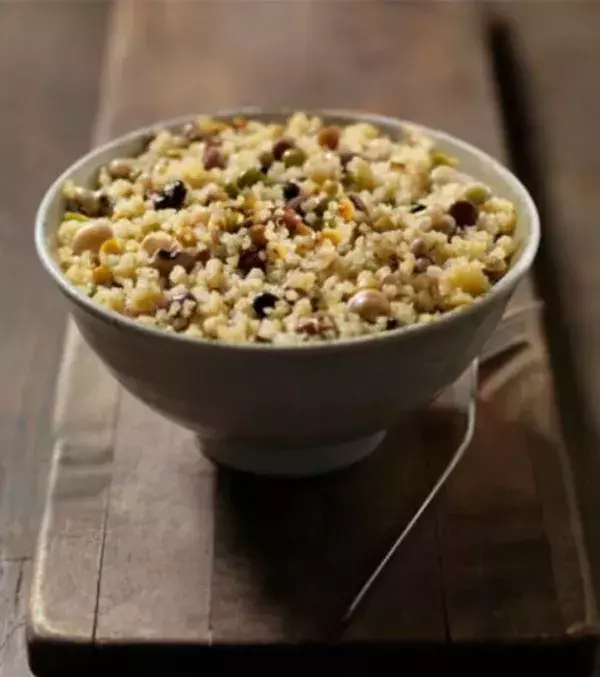 Quinoa: enthält viele Proteine, Vitamine und Ballaststoffe