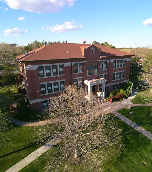 Spendable Städte: Curtis (USA): Die Stadt bietet dir Land an, wenn du damit einverstanden bist, innerhalb eines Jahres darauf ein Haus zu bauen