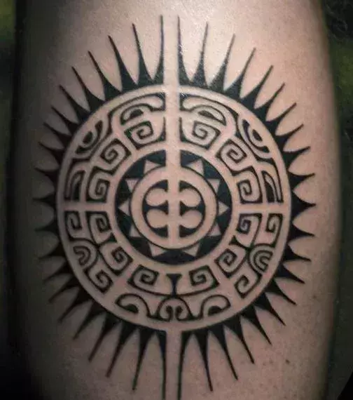 Tribal Tattoo in Kreisform