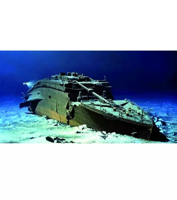 Erst Jahrzehnte später, nämlich im Jahre 1985, hat ein Taucherteam das Wrack entdeckt